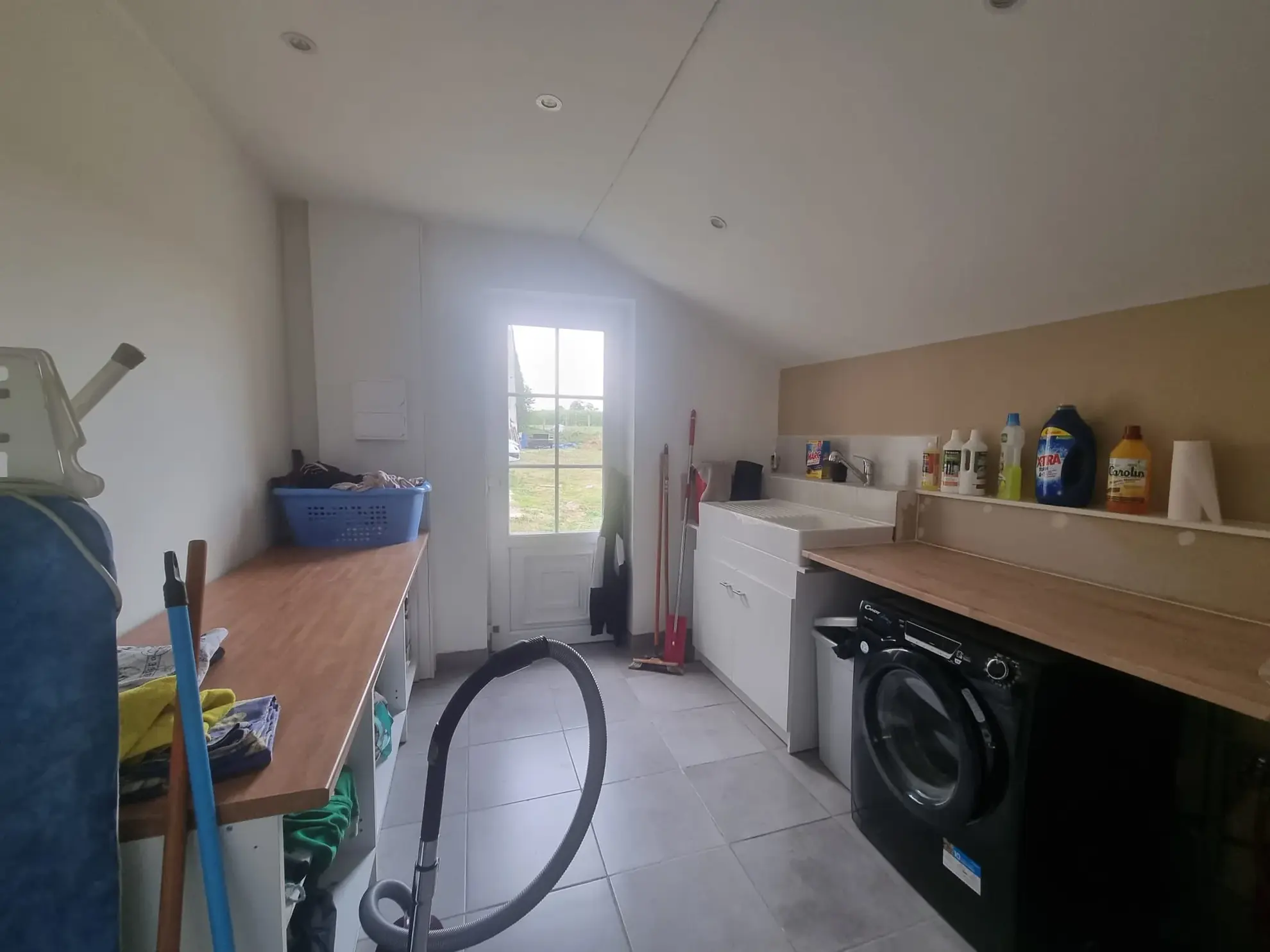 Maison de 148 m² avec dépendance et grand terrain à 15 km d'Alençon 