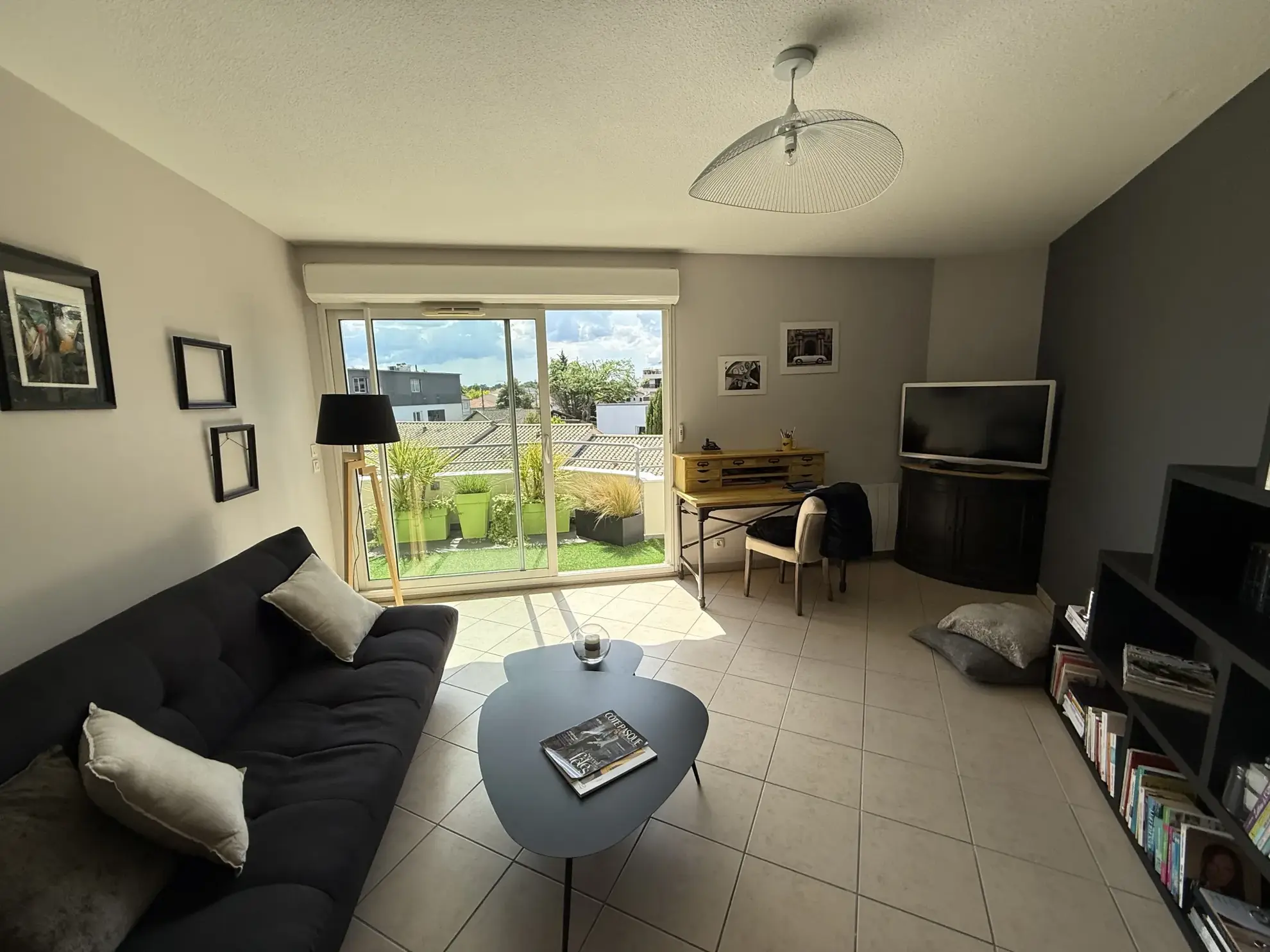 Appartement T3 avec terrasse et parking au Bouscat, dernier étage 