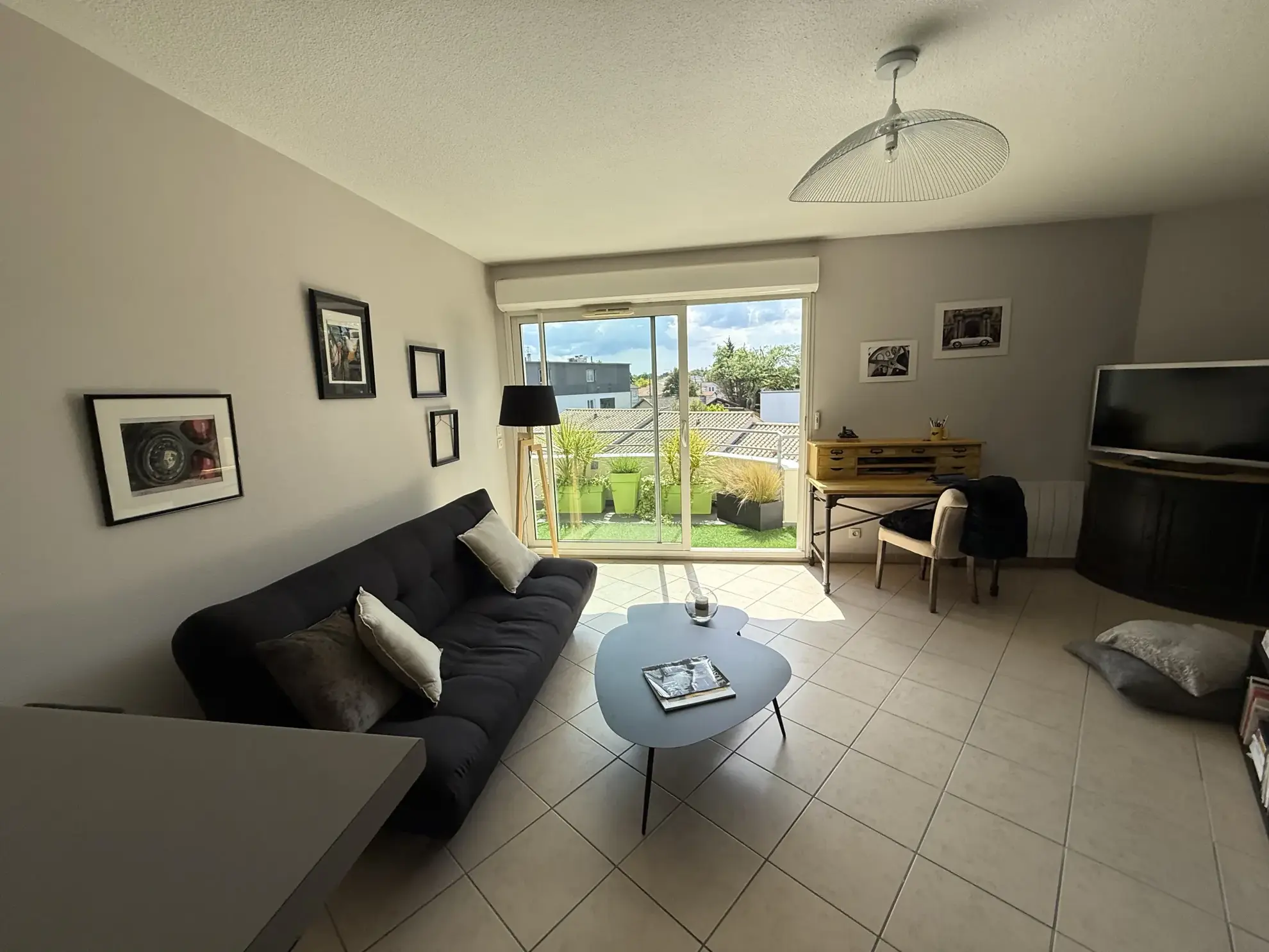 Appartement T3 avec terrasse et parking au Bouscat, dernier étage 