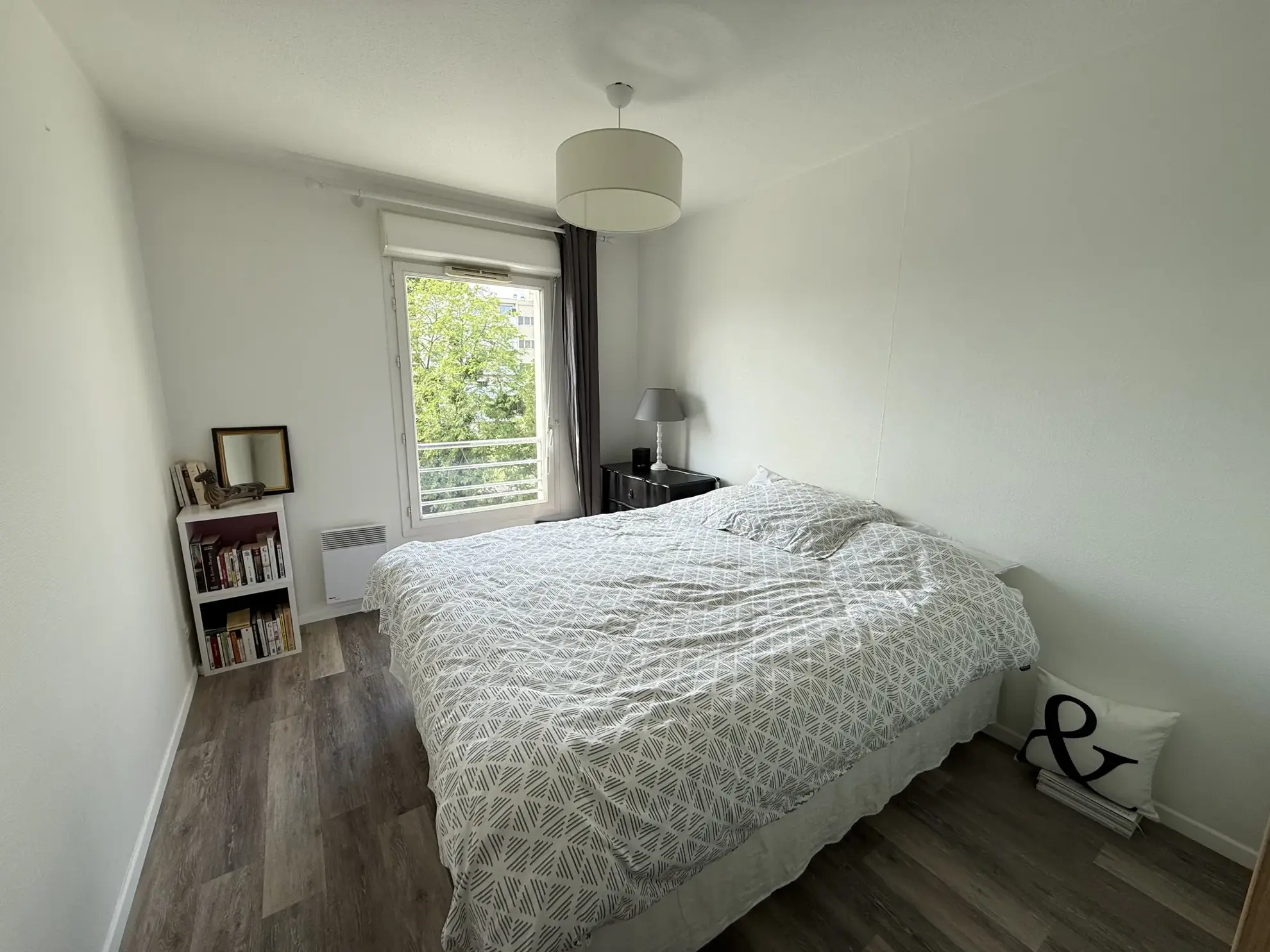 Appartement T3 avec terrasse et parking au Bouscat, dernier étage 