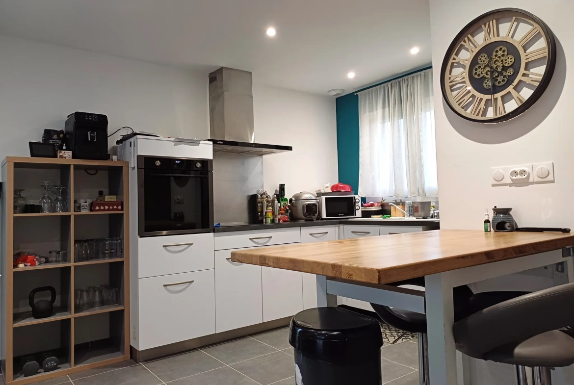 Pavillon contemporain de 2022 avec terrain de 600 m² à Villiers (86) 