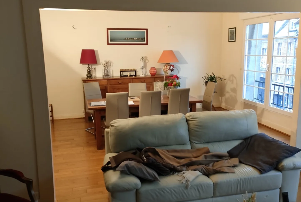 Appartement tout confort à vendre en centre-ville d'Abbeville 