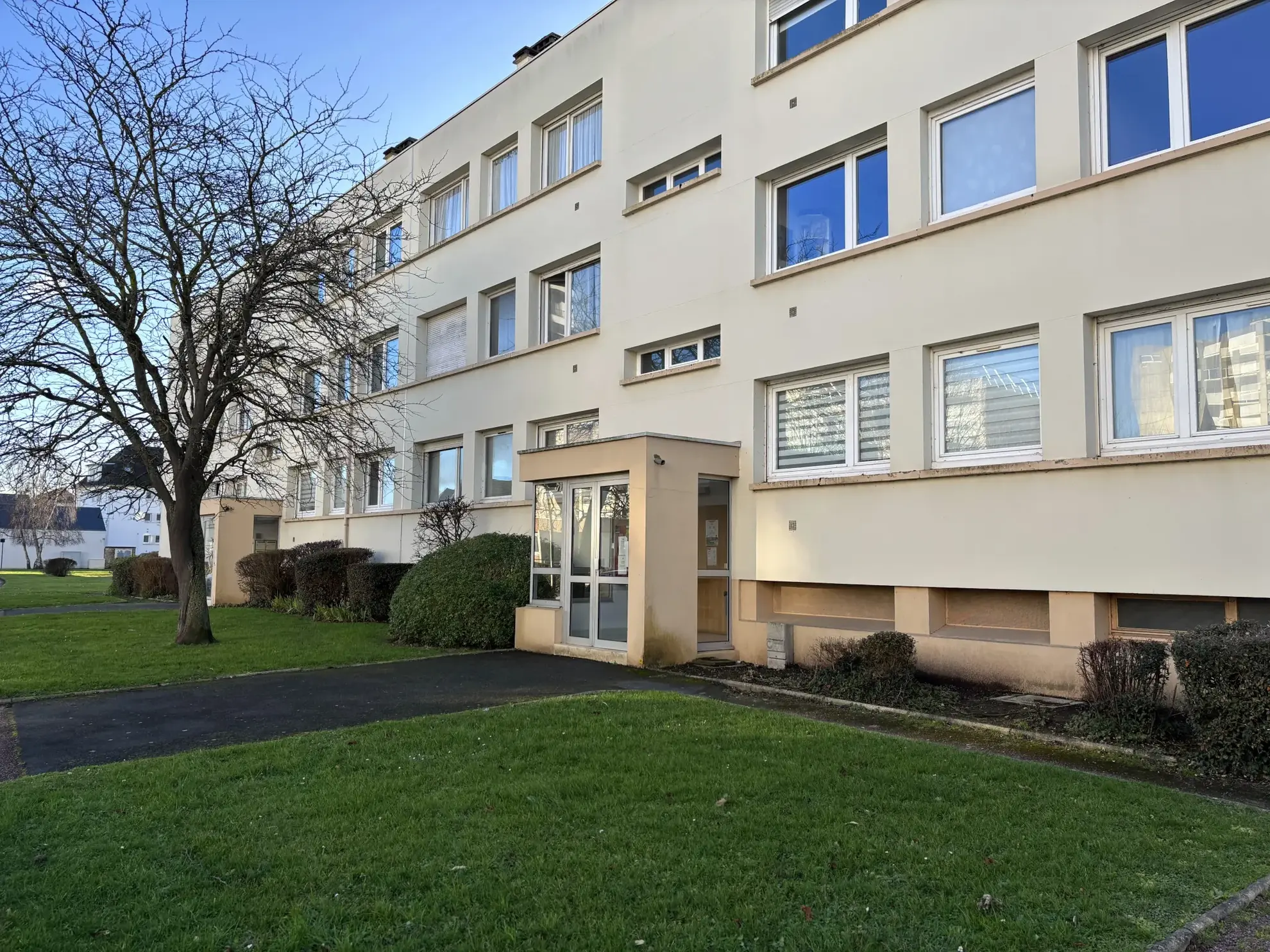 Appartement 3 pièces avec balcon, cave et parking à Venoix, Caen 