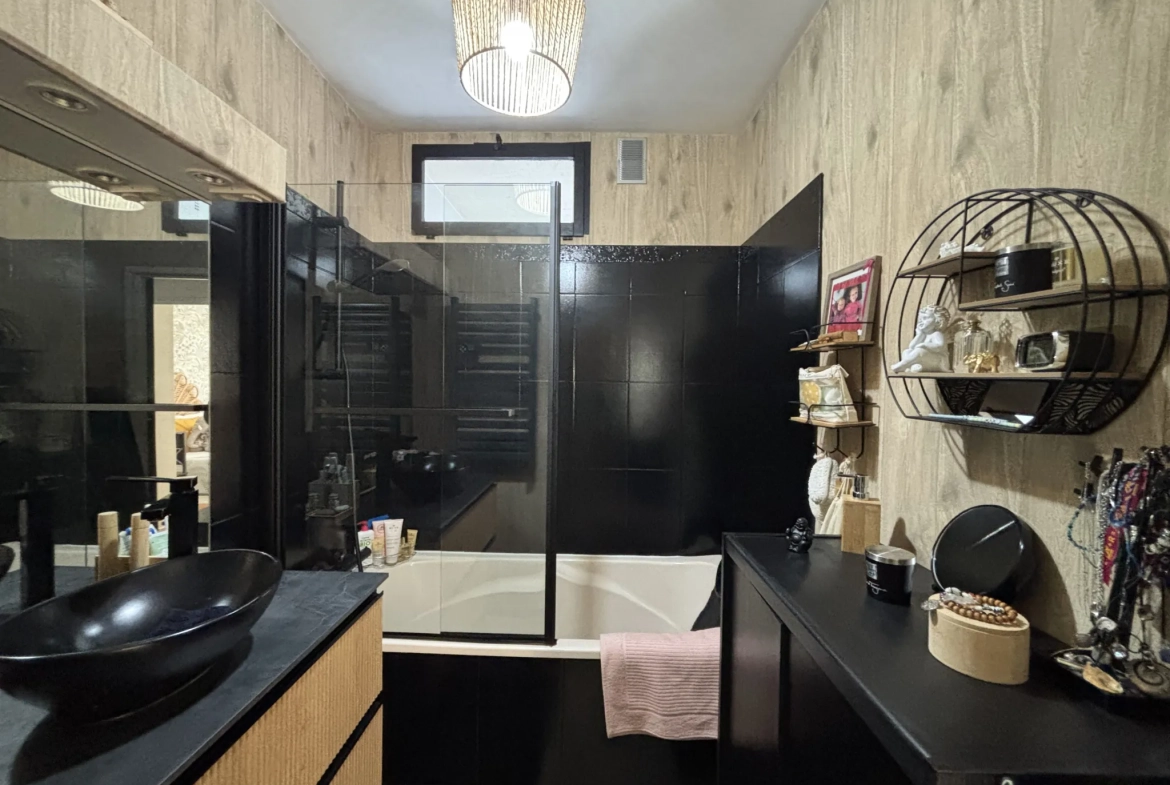 Appartement 3 pièces avec balcon, cave et parking à Venoix, Caen 