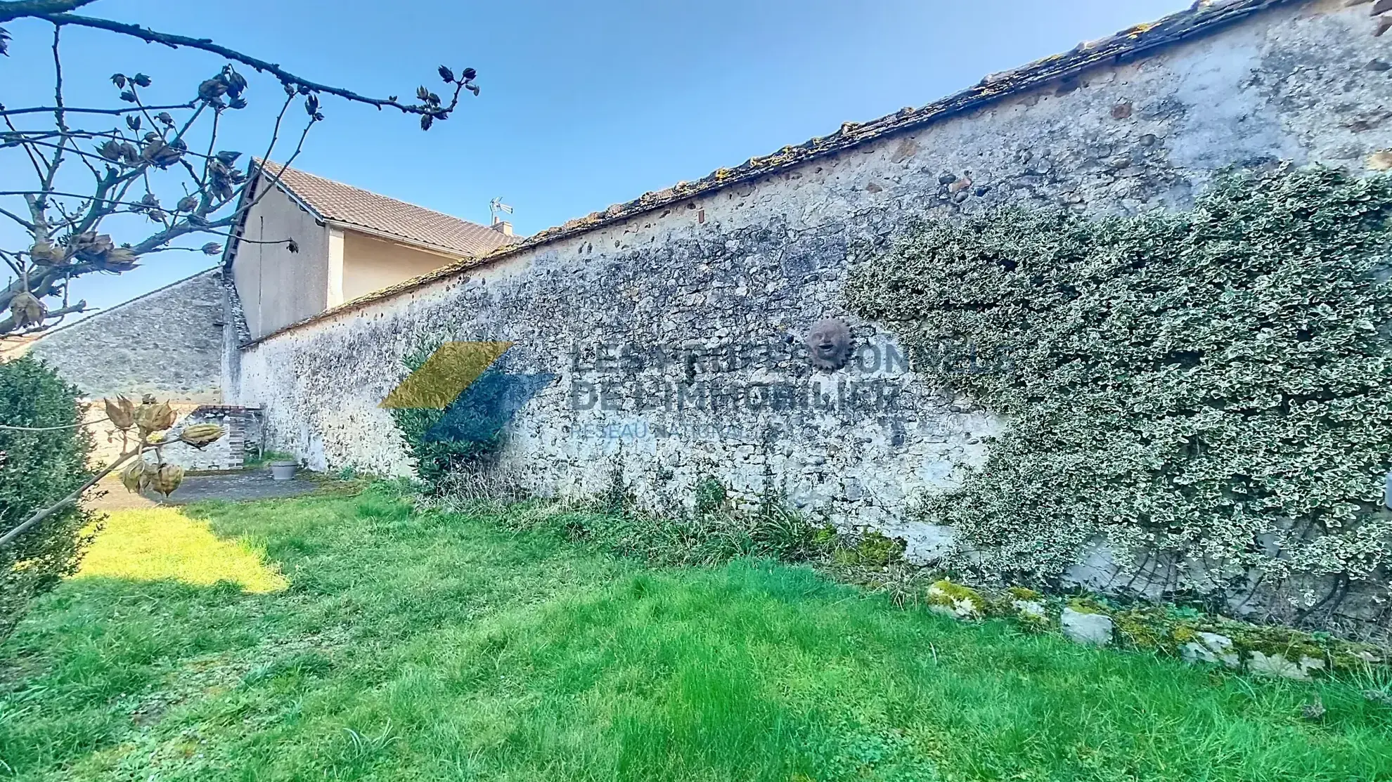 Maison de village avec jardin, terrasse et dépendance à Le Bignon-Mirabeau 