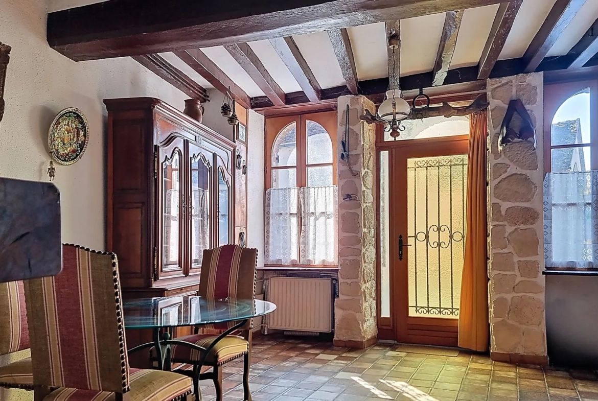 Maison de village avec jardin, terrasse et dépendance à Le Bignon-Mirabeau 