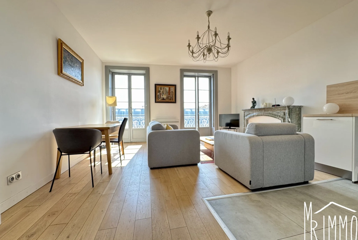 Magnifique T3 de 57 m² à Montpellier Gare, charme et confort au cœur de la ville 