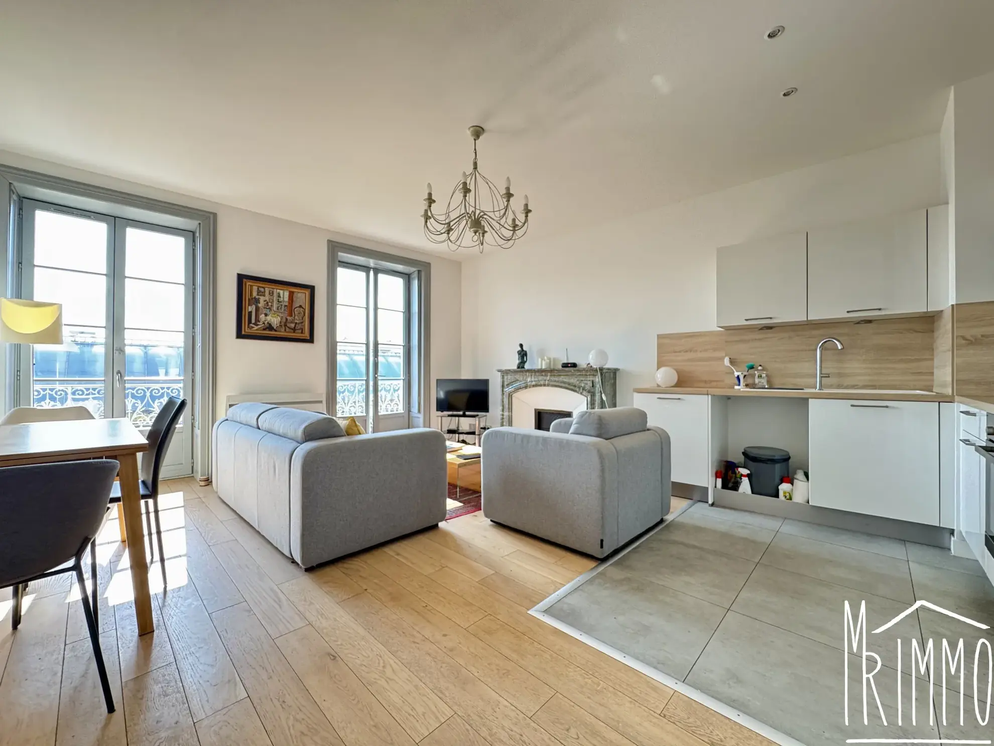 Magnifique T3 de 57 m² à Montpellier Gare, charme et confort au cœur de la ville 