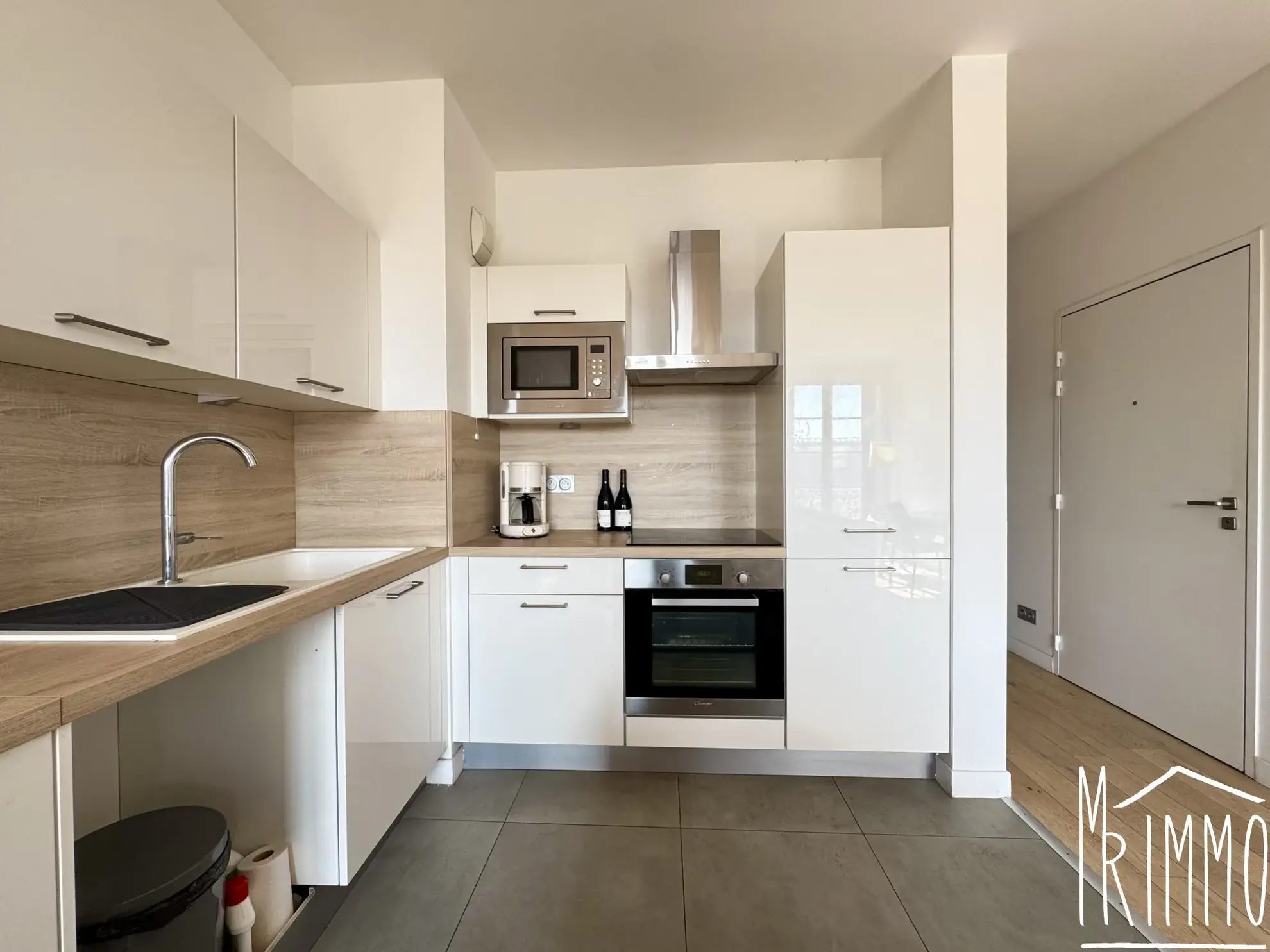 Magnifique T3 de 57 m² à Montpellier Gare, charme et confort au cœur de la ville 