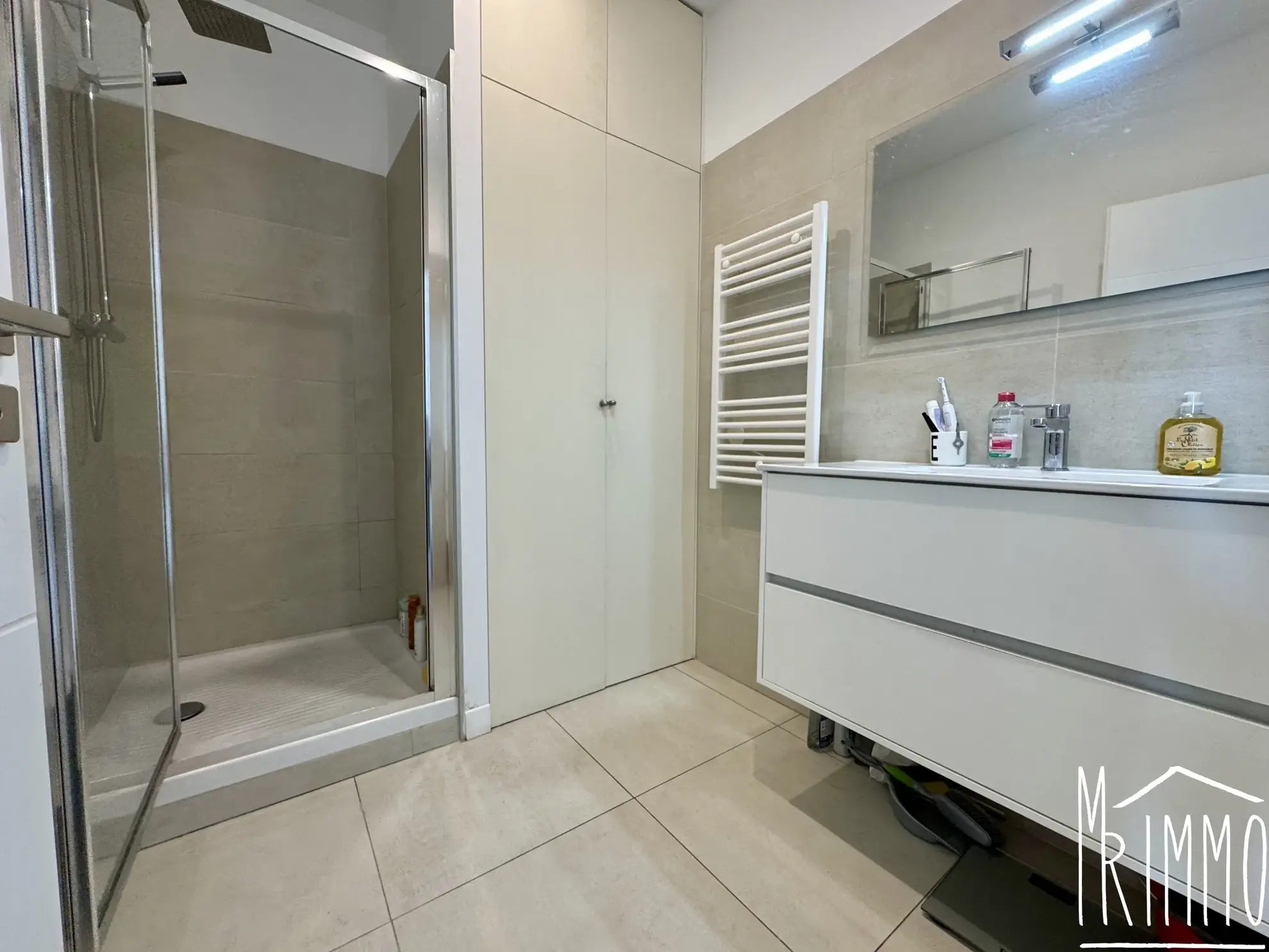 Magnifique T3 de 57 m² à Montpellier Gare, charme et confort au cœur de la ville 