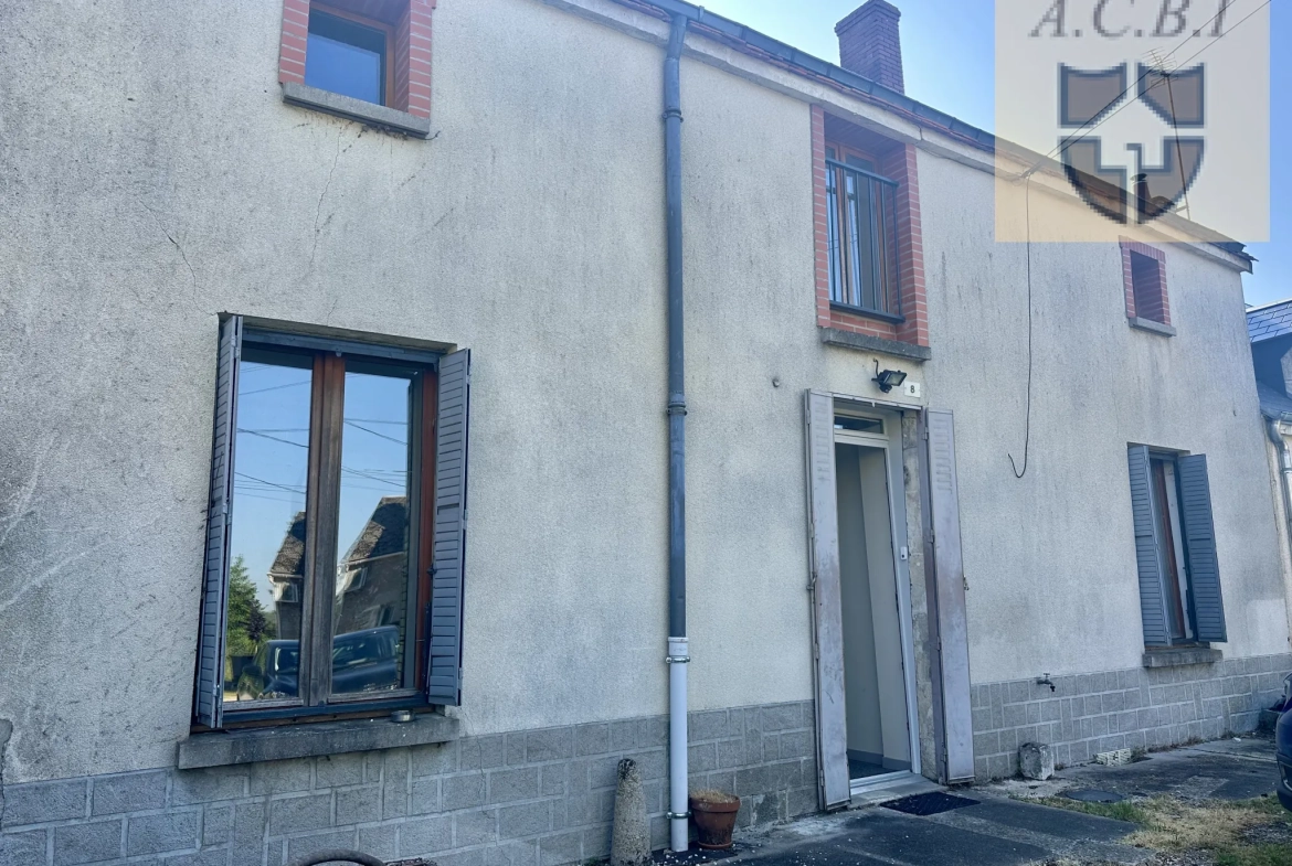 Maison familiale avec grange proche d’Ouzouer-le-Marché - Secteur paisible 