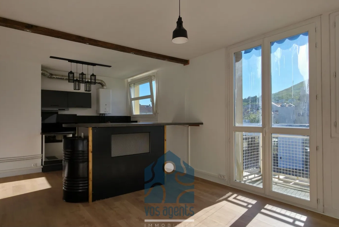 Bel appartement de 67 m² avec garage, cave et balcon à Clermont-Ferrand 