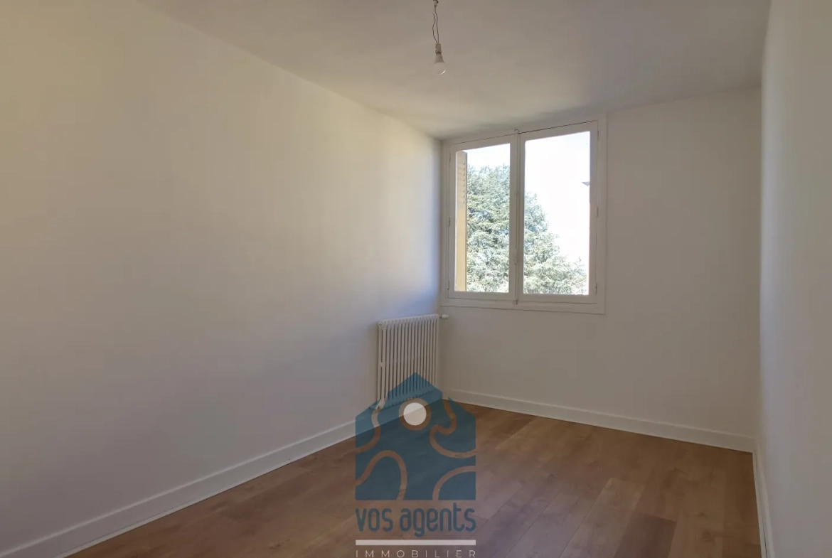Bel appartement de 67 m² avec garage, cave et balcon à Clermont-Ferrand 
