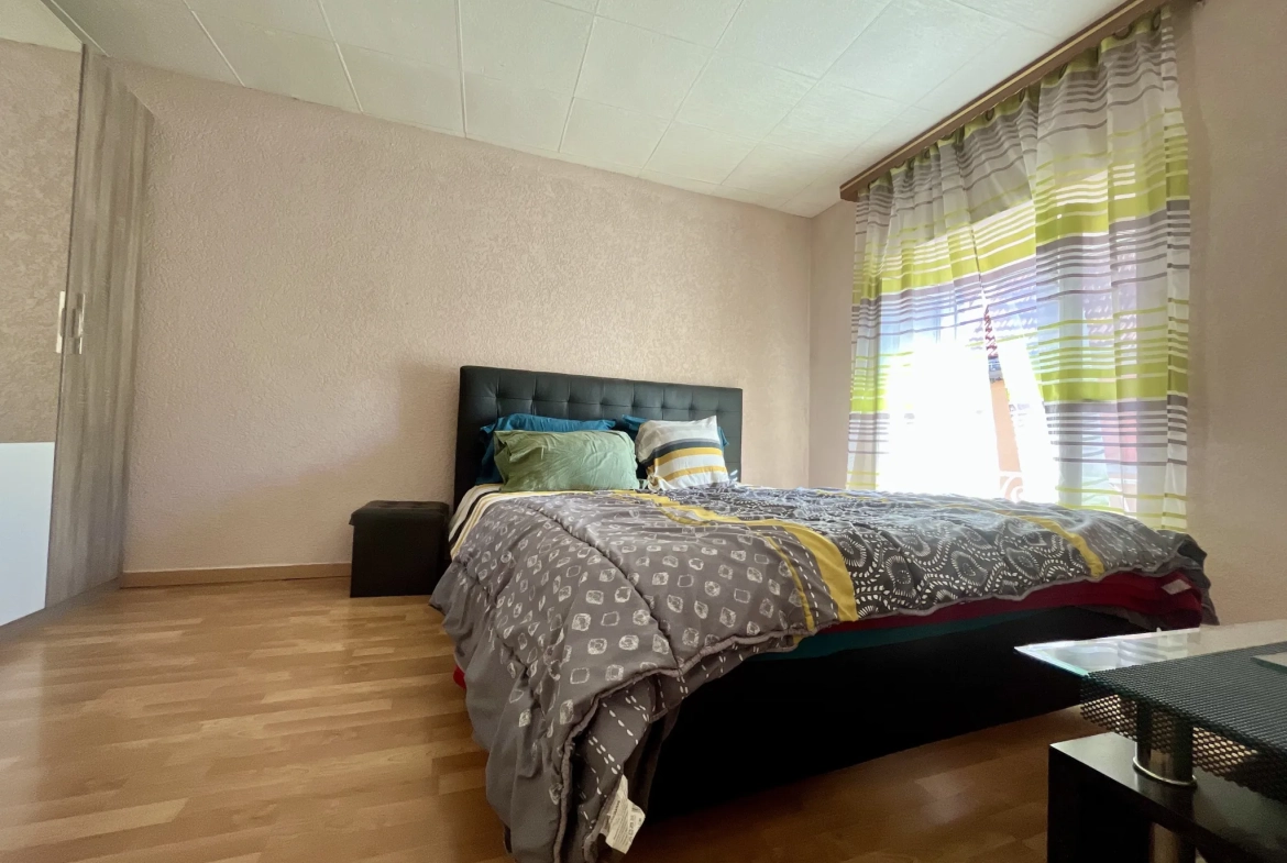 Maison de village semi-mitoyenne de 100 m² à Sarre-Union proche centre-ville 