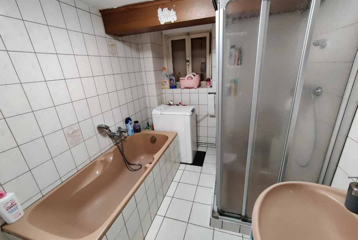 Maison de ville rénovée avec 3 appartements à Wissembourg 