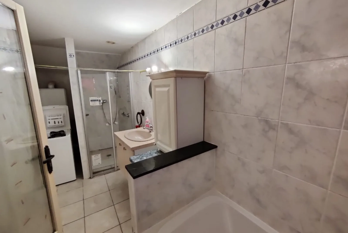 Maison de ville rénovée avec 3 appartements à Wissembourg 