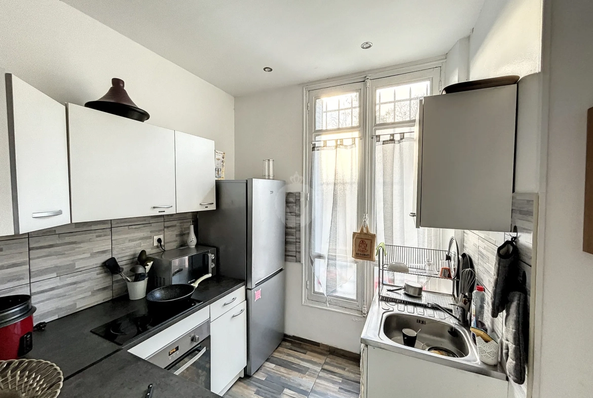 Appartement de 4 pièces avec terrasse de 100 m² à Melun 