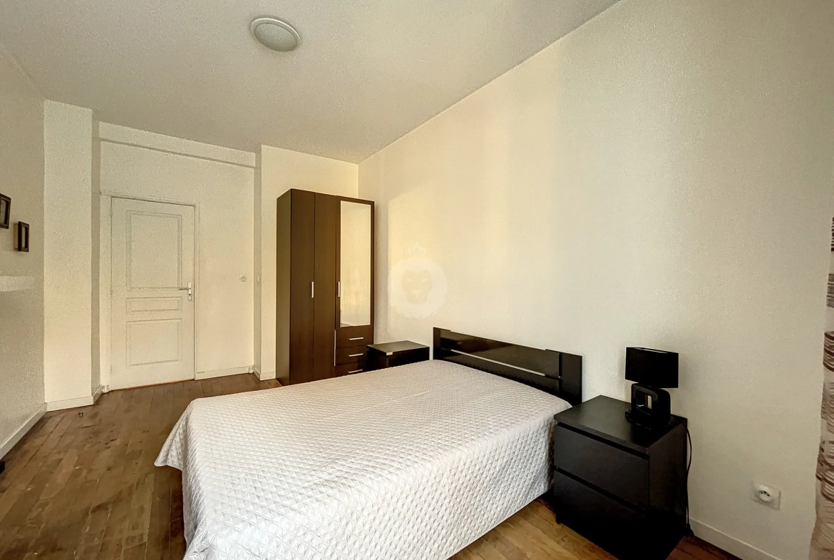 Appartement de 4 pièces avec terrasse de 100 m² à Melun 