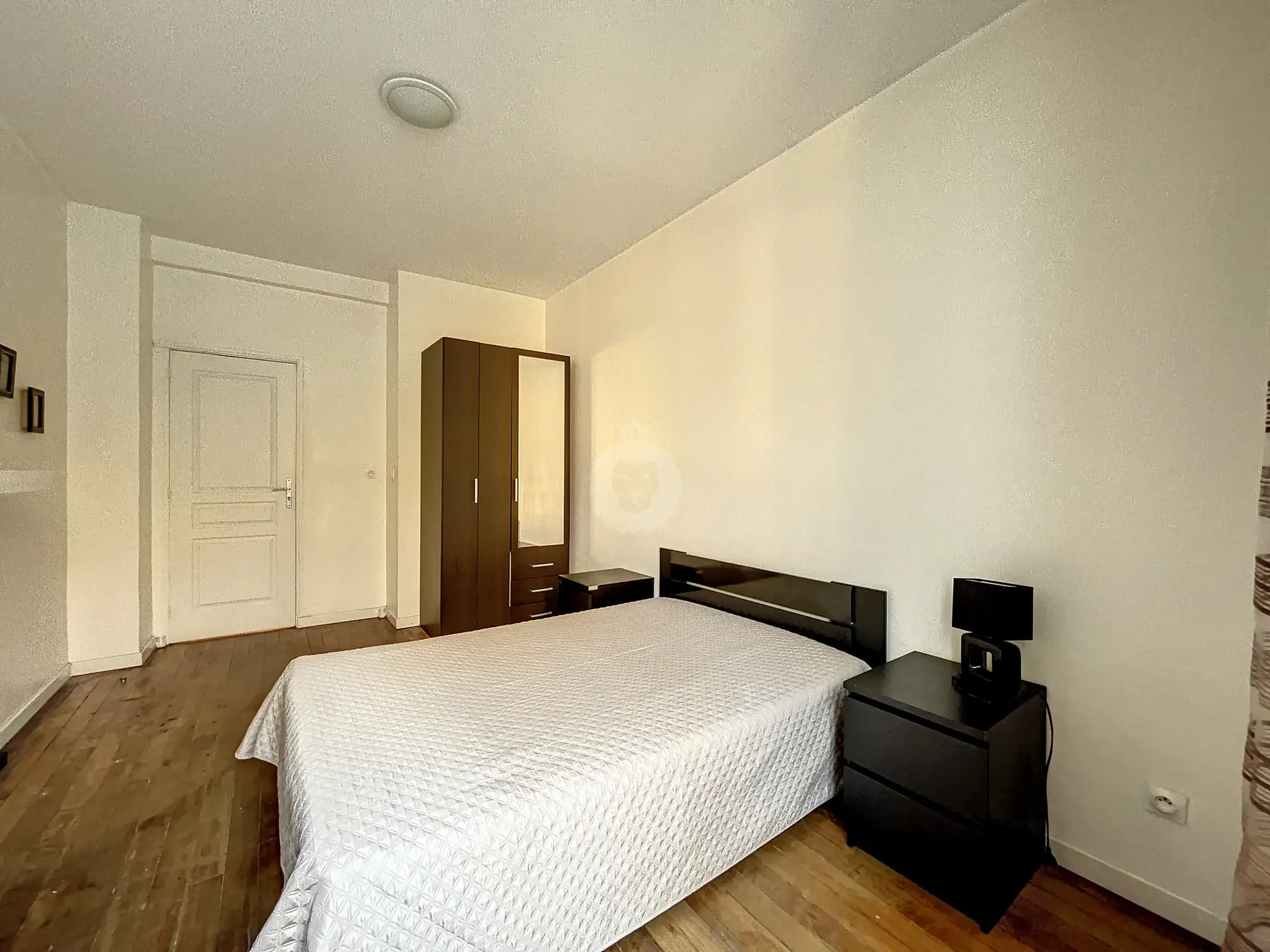 Appartement de 4 pièces avec terrasse de 100 m² à Melun 