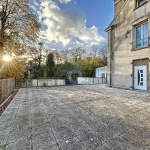 Appartement de 4 pièces avec terrasse de 100 m² à Melun