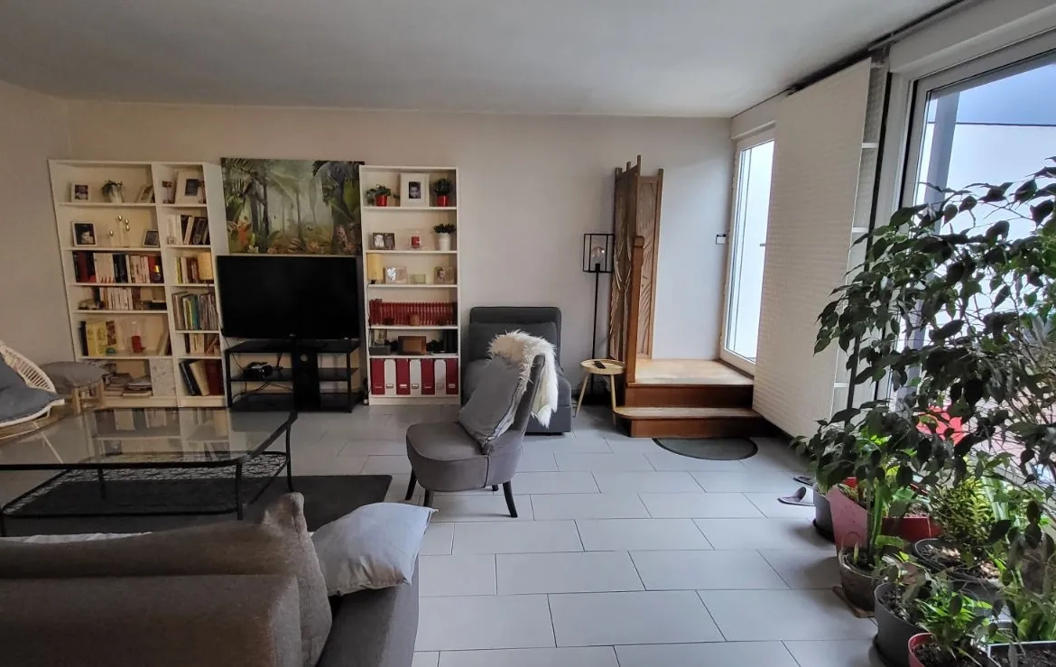 Appartement F5 avec terrasse à Villepinte - 103,94 m² 
