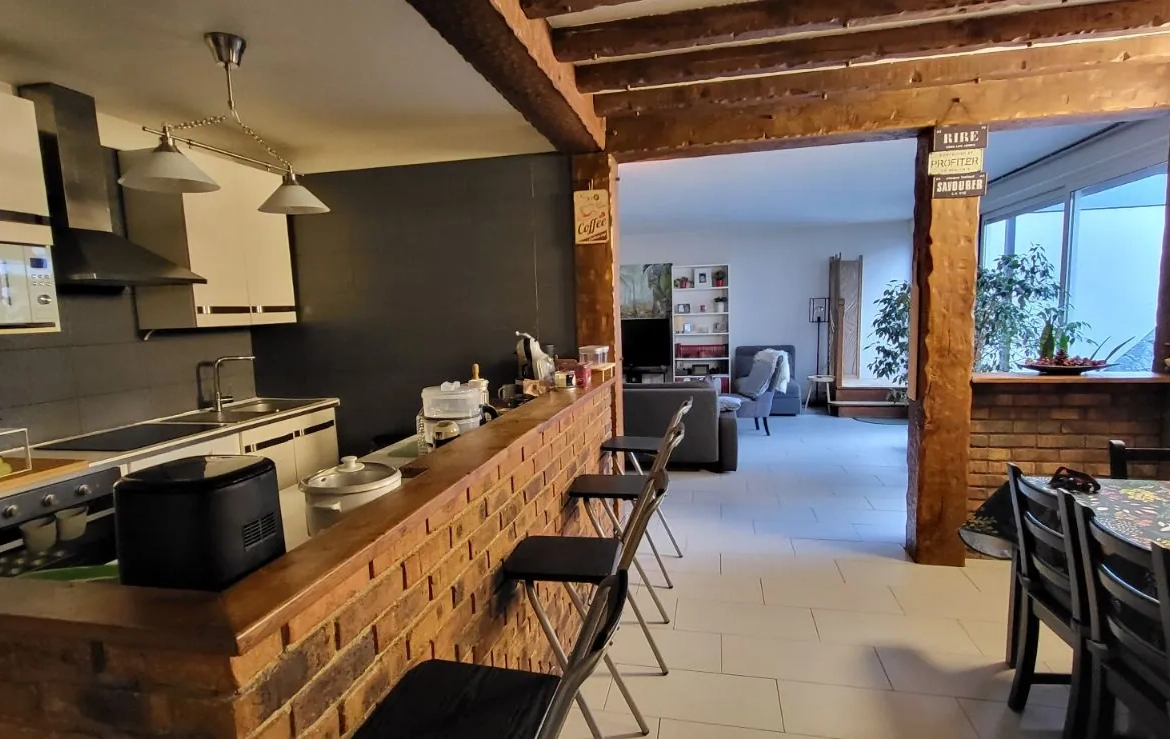 Appartement F5 avec terrasse à Villepinte - 103,94 m² 