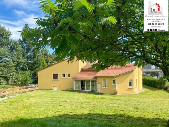 Maison d'architecte à vendre à Creutzwald – 180 m² sur terrain de 25,79 ares