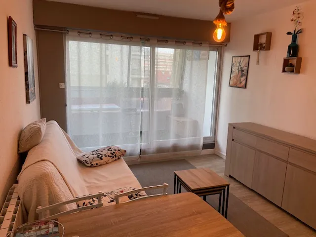 Appartement 2 pièces avec vue latérale sur l'océan à Saint Hilaire de Riez 