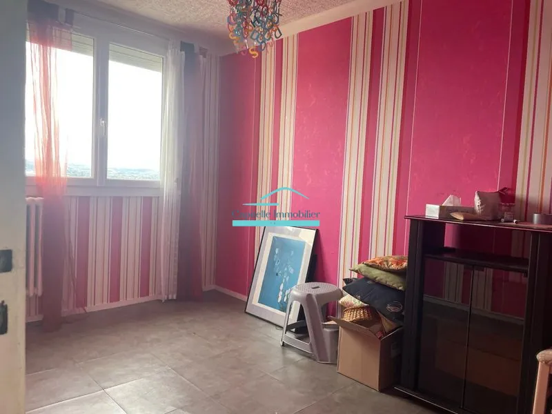 Appartement traversant avec vue sur l'étang de Thau à Sete, 61 m² 
