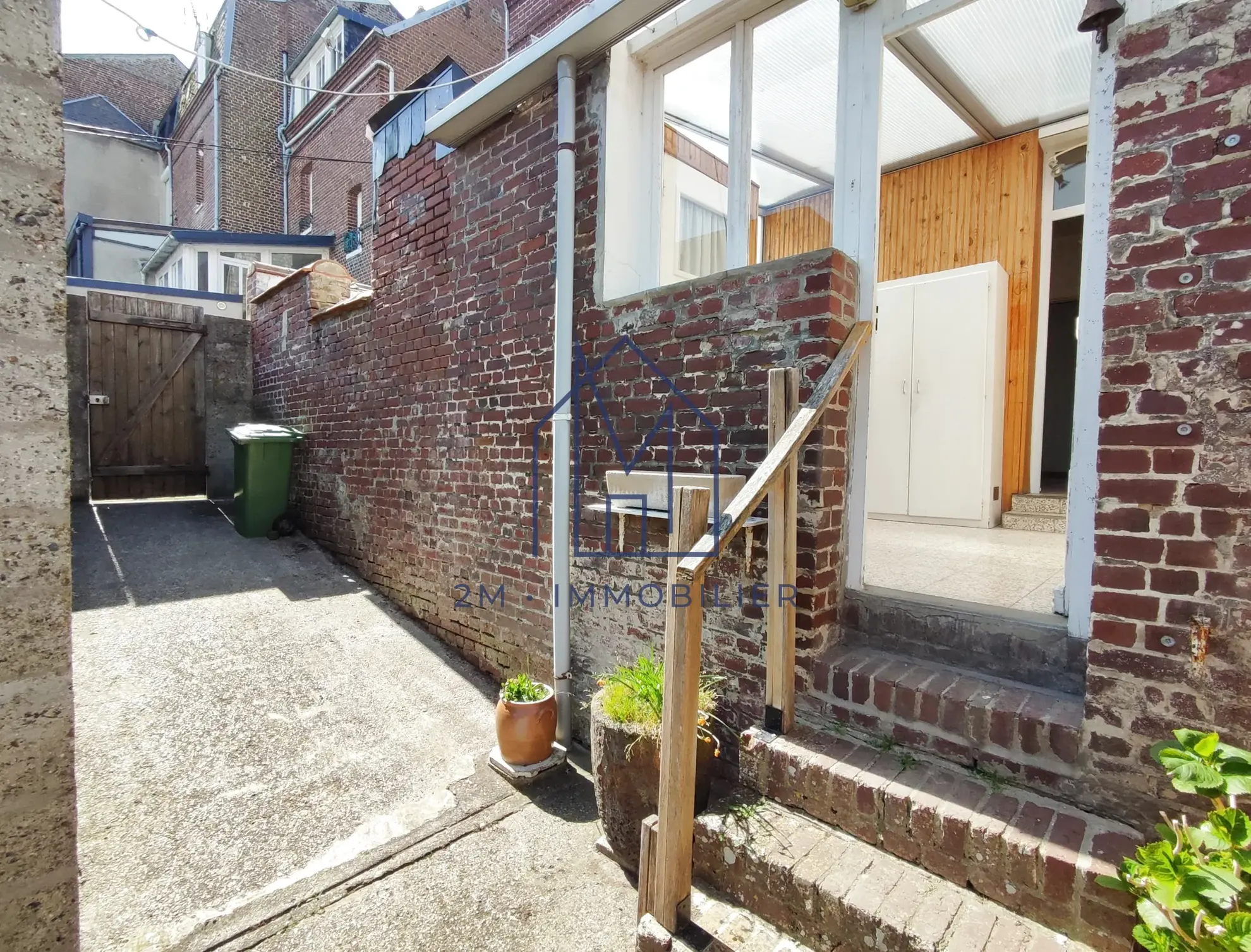 Maison lumineuse avec garage et petit extérieur au Tréport 
