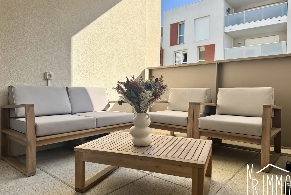 Vente Appartement 2 pièces à Montpellier Ovale avec terrasse et parking privé 