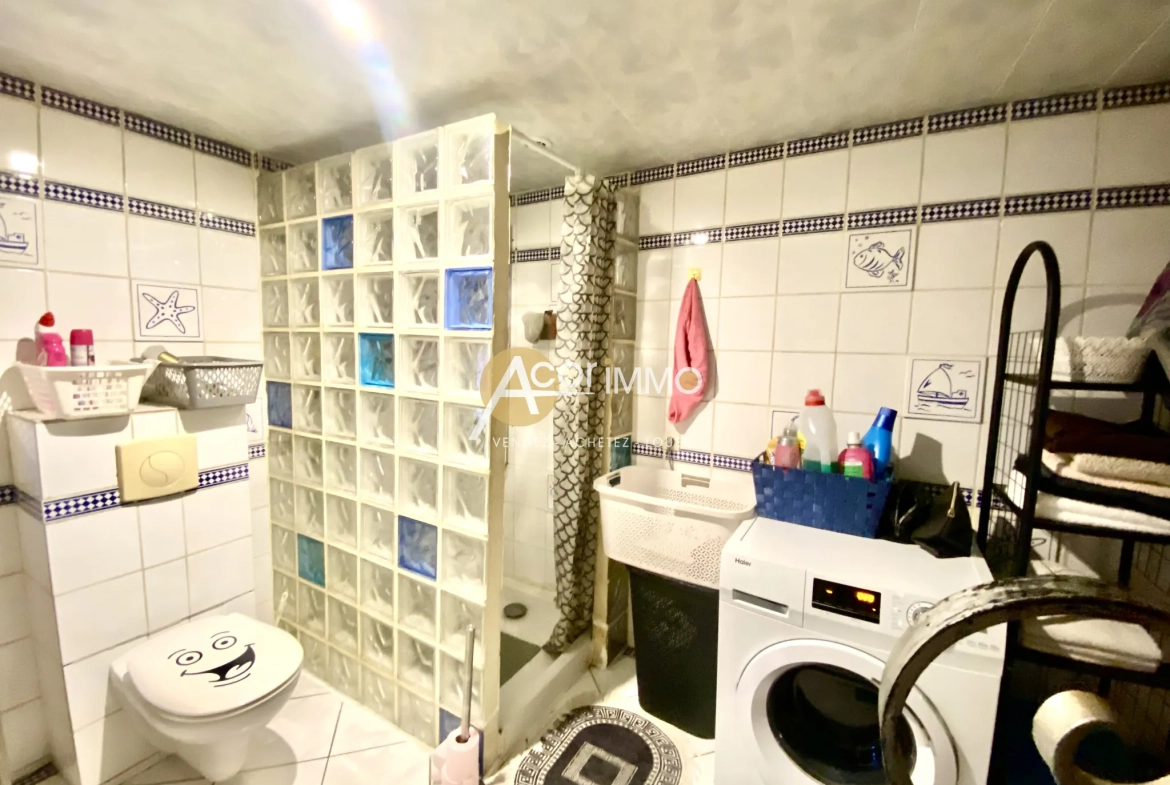 Maison de ville 90 m² avec garage et atelier à La Seyne-sur-Mer 