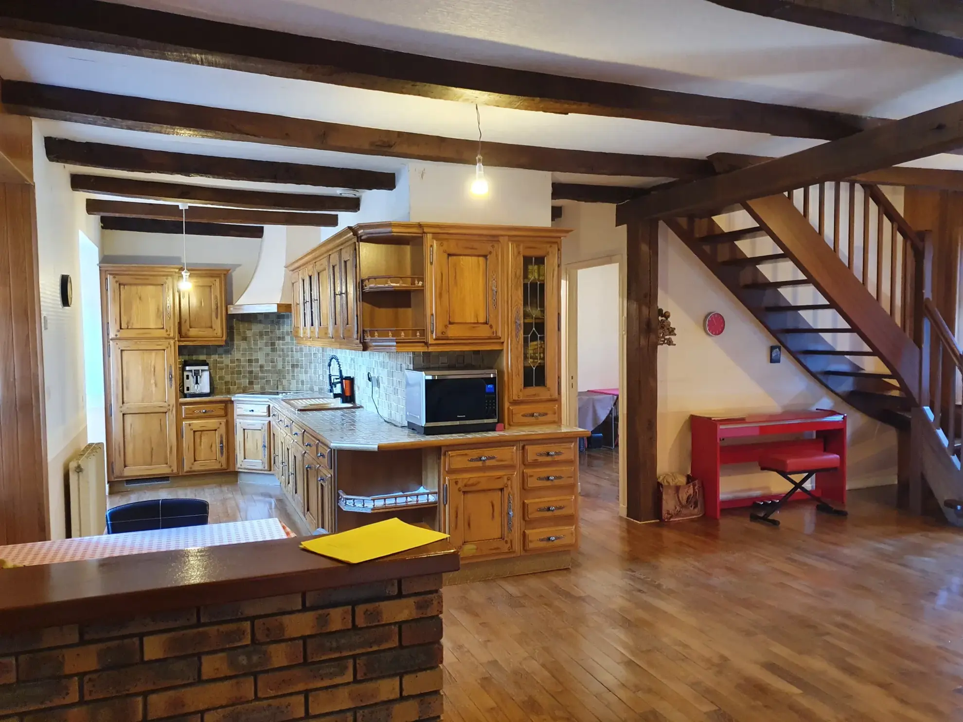 Maison de charme en pierre avec terrain et ruisseau à Espagnac, Corrèze 