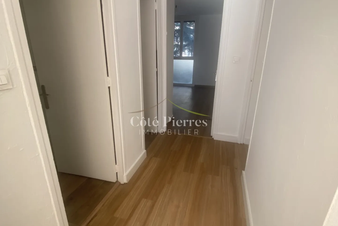 Appartement 4 pièces rénové à Nîmes - Jean Jaurès 