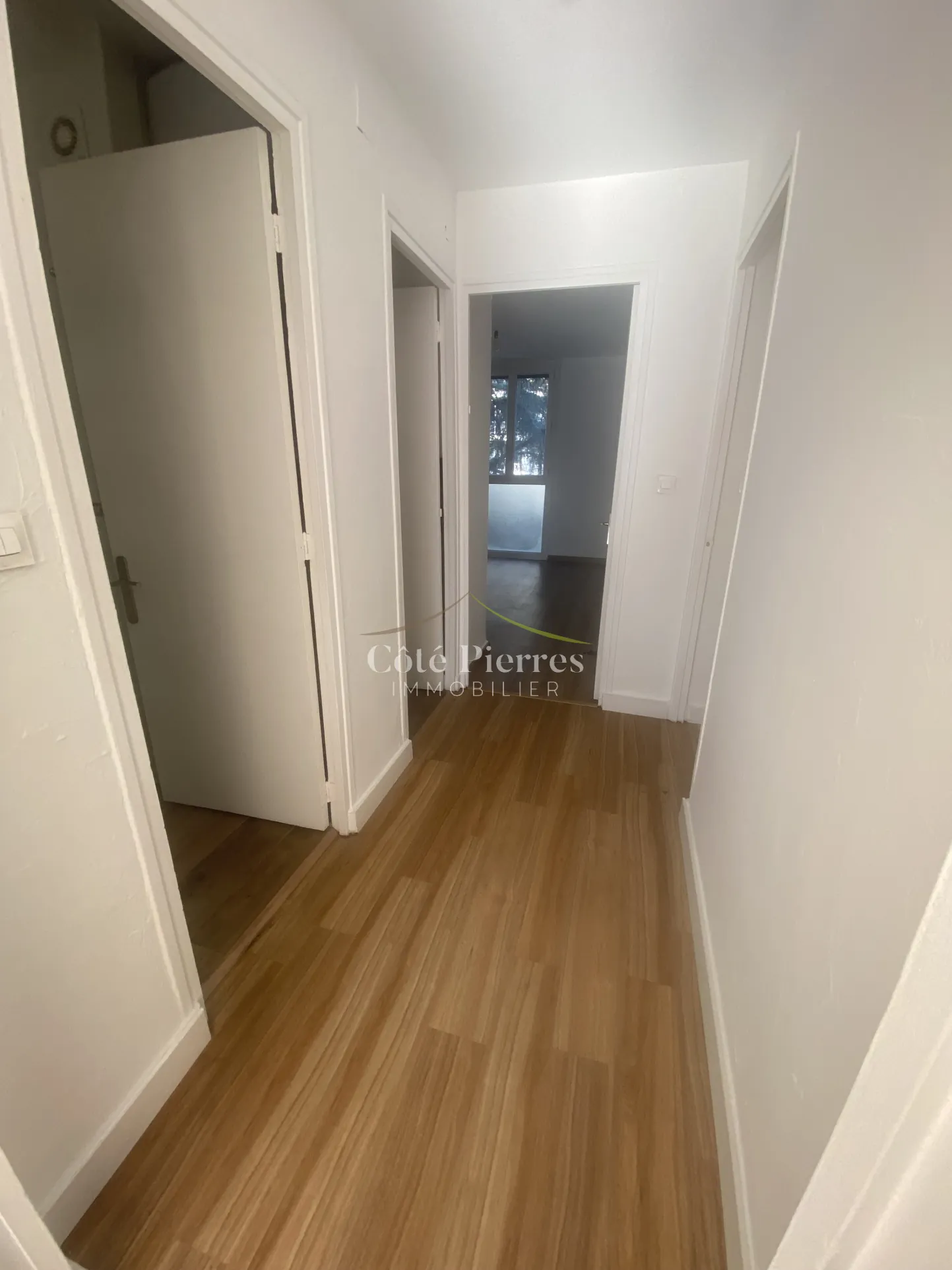 Appartement 4 pièces rénové à Nîmes - Jean Jaurès 