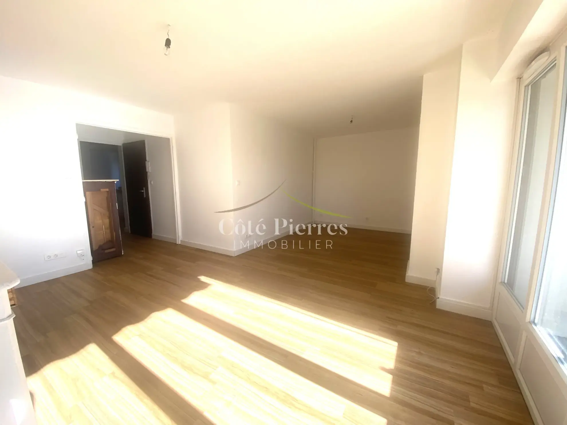 Appartement 4 pièces rénové à Nîmes - Jean Jaurès 