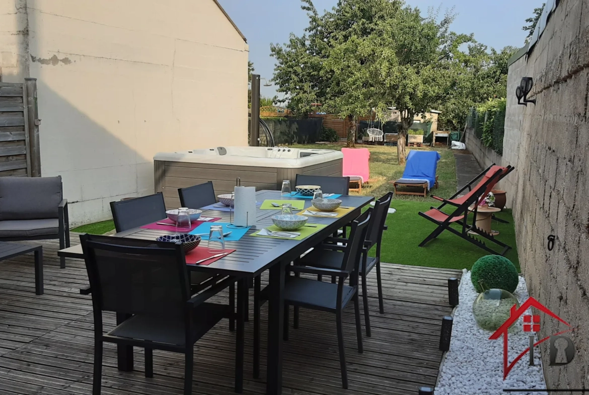 Maison rénovée de 158m² avec 4 chambres et jardin à Saint-Dizier 
