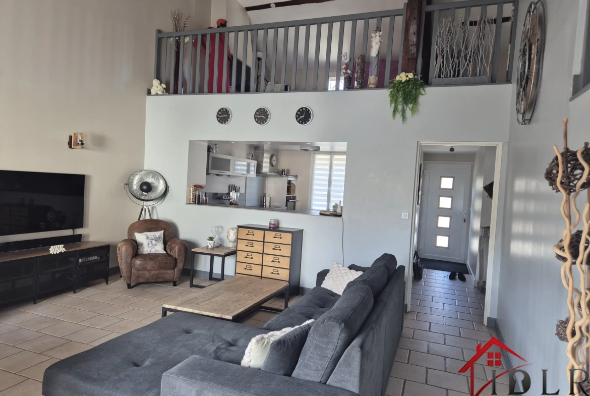 Maison rénovée de 158m² avec 4 chambres et jardin à Saint-Dizier 