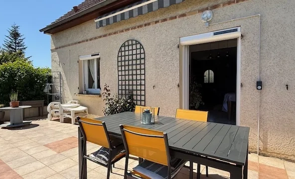 Maison familiale à Rantigny avec jardin et garage – 88 m²