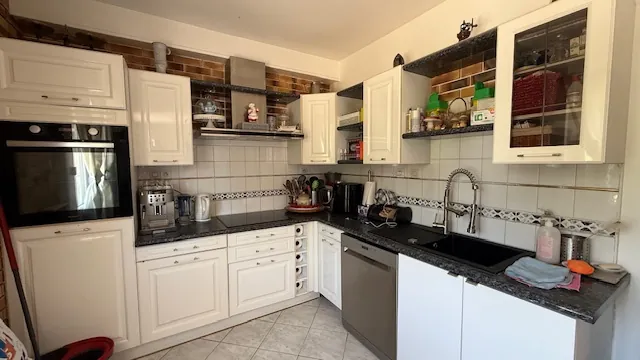 Maison familiale à Rantigny avec jardin et garage – 88 m² 