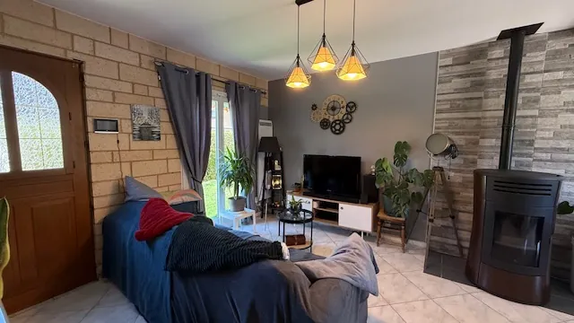 Maison familiale à Rantigny avec jardin et garage – 88 m² 