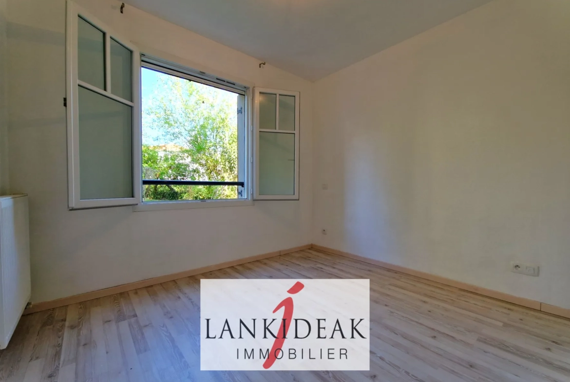 Appartement T3 avec terrasse à Ustaritz - Résidence sécurisée 