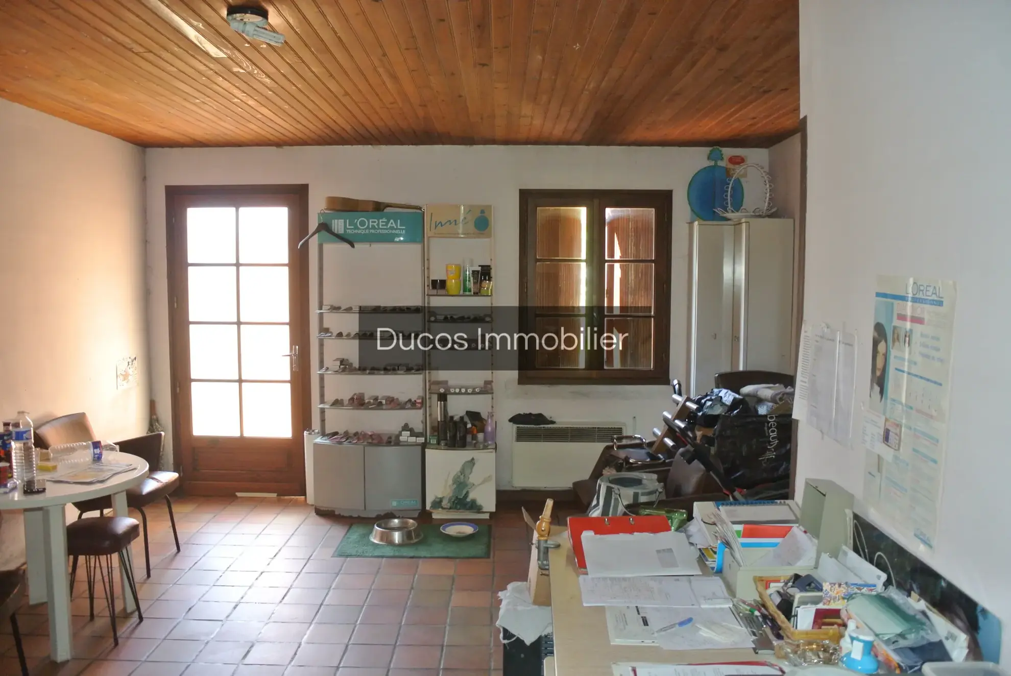 Local commercial de 57 m² à vendre à Fourques-sur-Garonne avec potentiel de transformation en habitation 