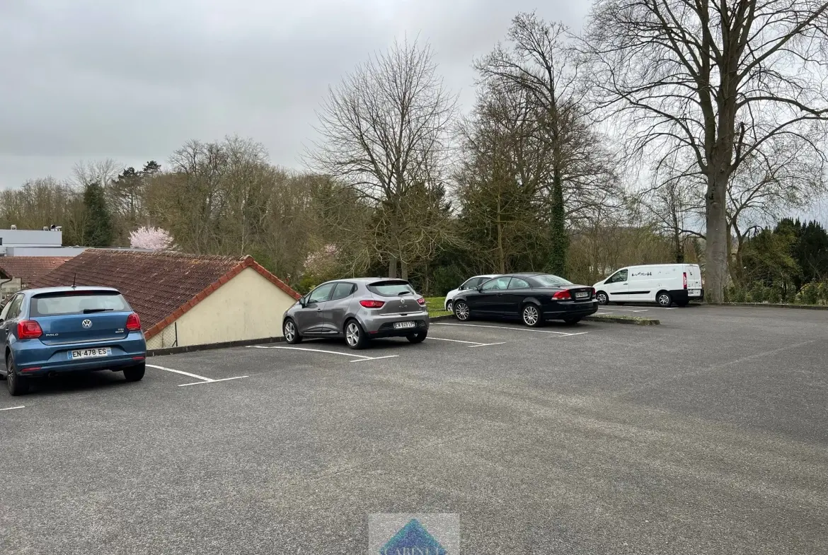 Bel appartement T2 avec cave et parking à Abbeville 