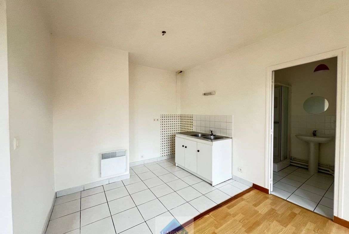 Bel appartement T2 avec cave et parking à Abbeville 