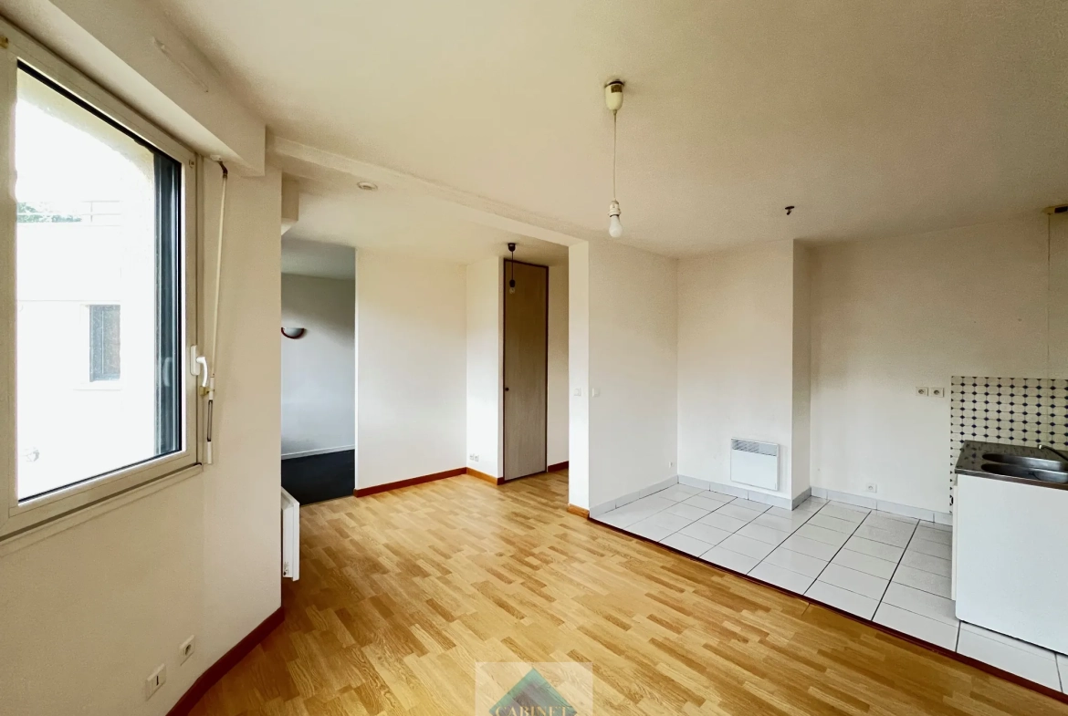 Bel appartement T2 avec cave et parking à Abbeville 