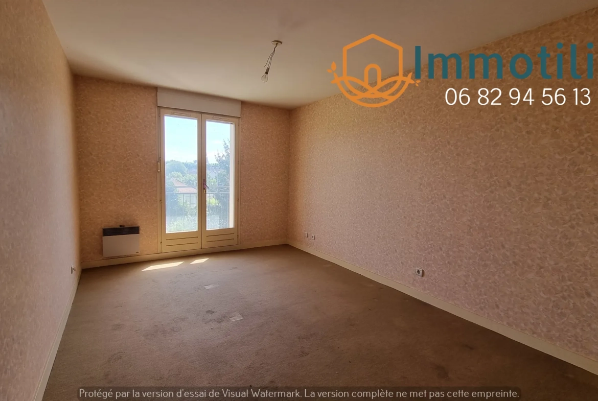 Appartement à vendre à Sens, proche centre-ville et gare, avec balcon et parking couvert 