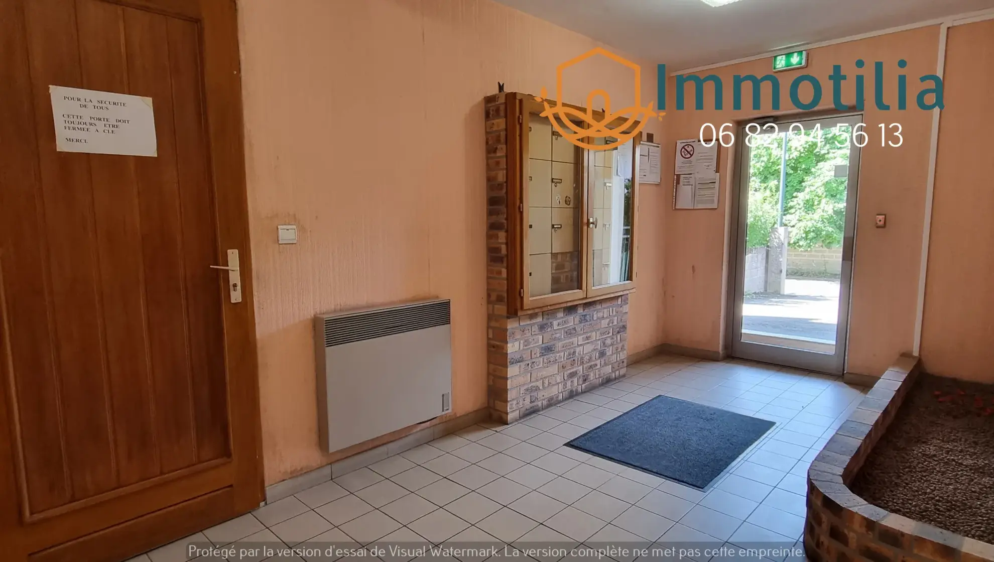 Appartement à vendre à Sens, proche centre-ville et gare, avec balcon et parking couvert 