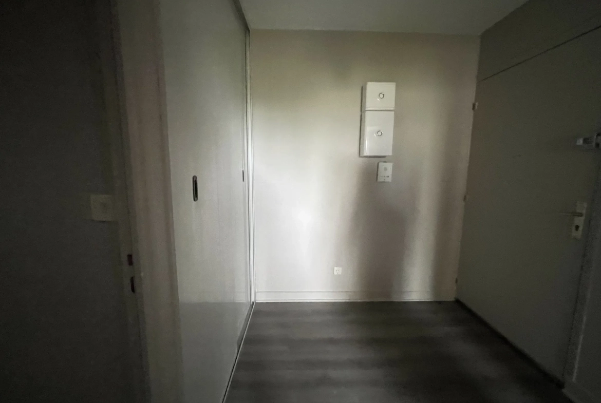 A vendre T2 sécurisé de 45 m² à Touques - Résidence avec gardien 
