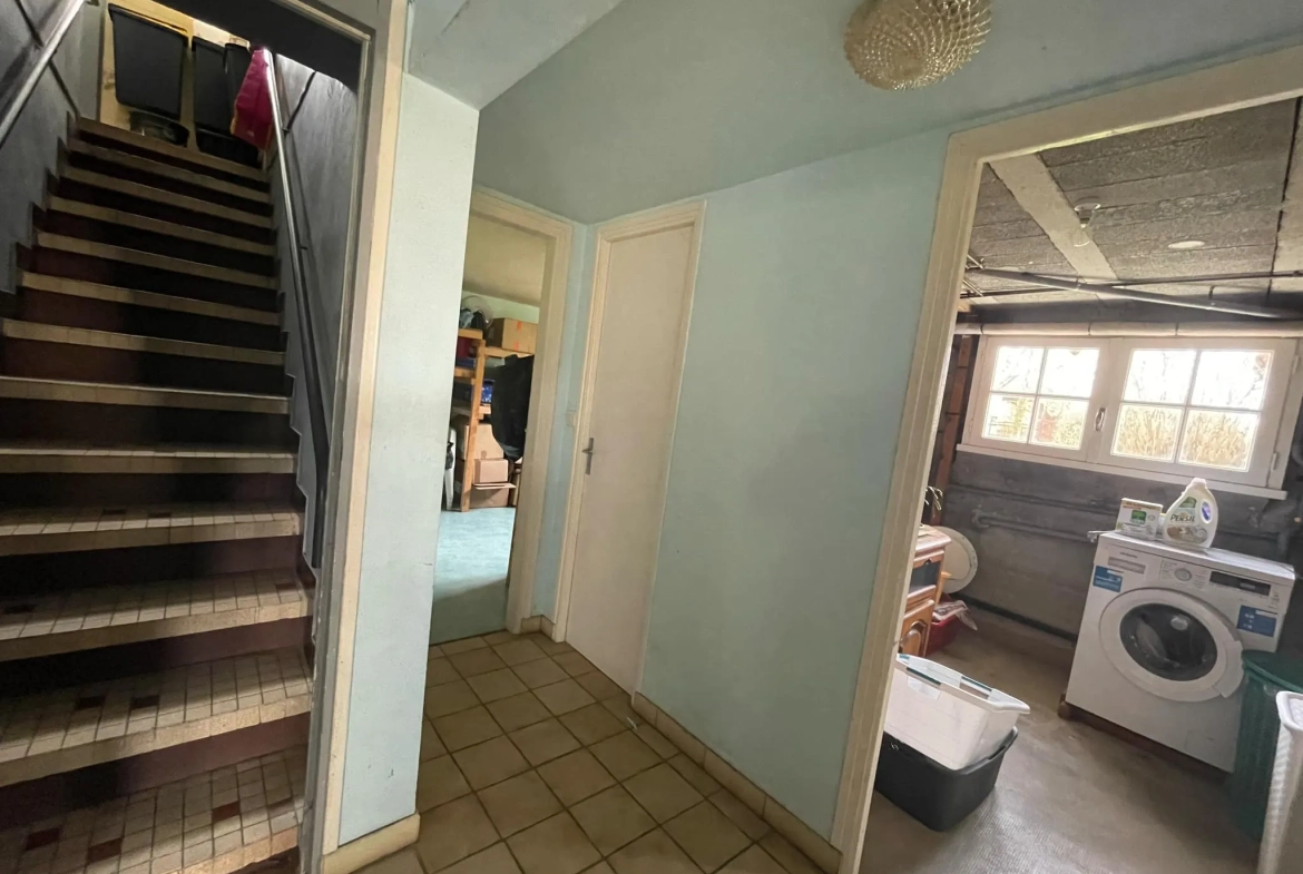 Maison de ville de 113 m² avec grand terrain à Camors, vue dégagée 